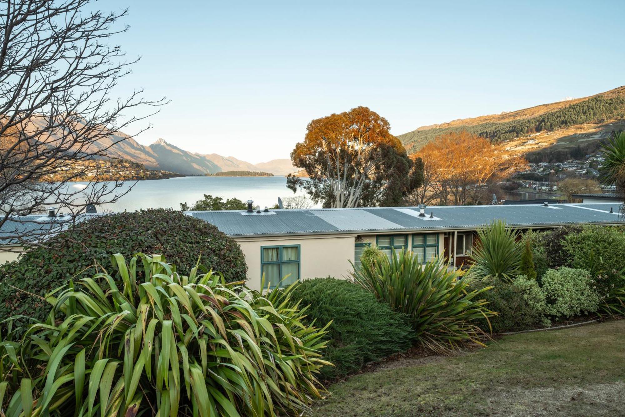 Lakeview Haven Queenstown Exterior photo